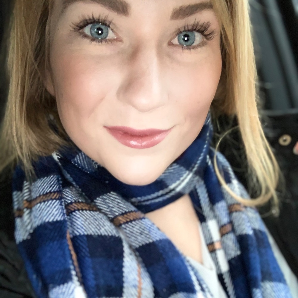 Meet your Posher, Megan